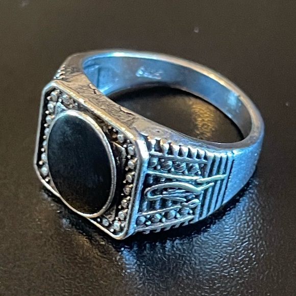Black obsidian inlaid S925 silver ring size 8.5 - Picture 3 of 8